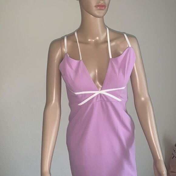 Lavender dress  - Picture 1 of 12